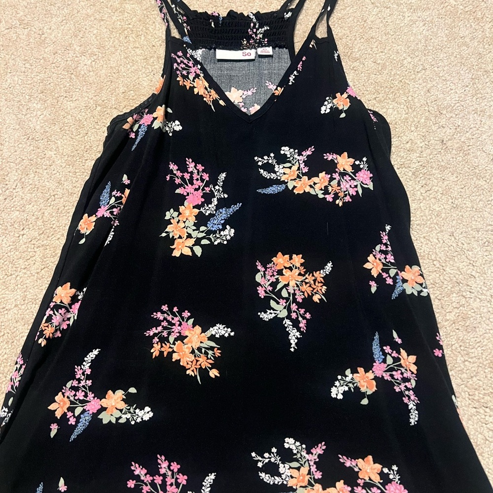 SO Black Tank top with Floral Accents